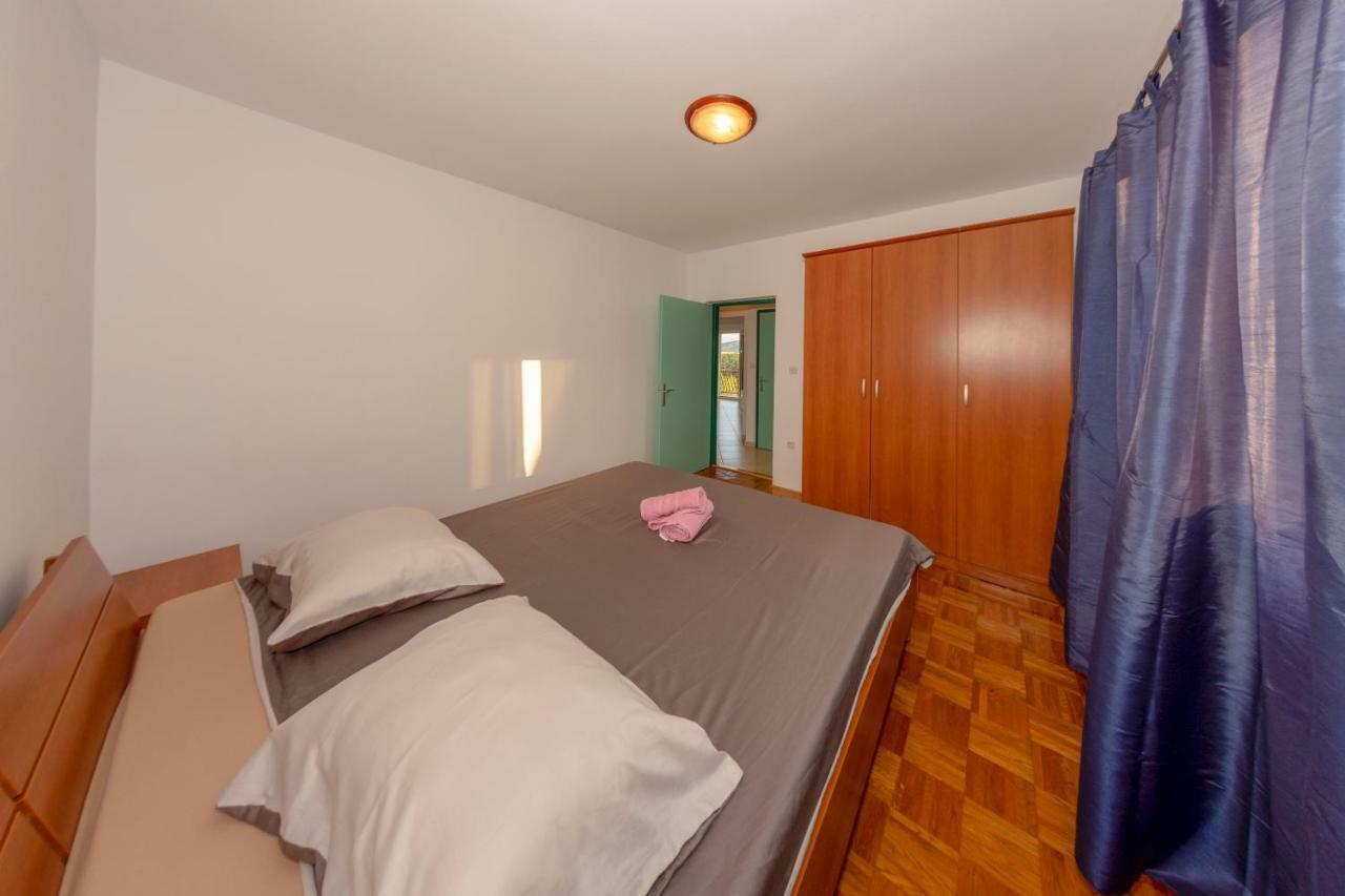 Apartmani Lana Skradin Exteriér fotografie